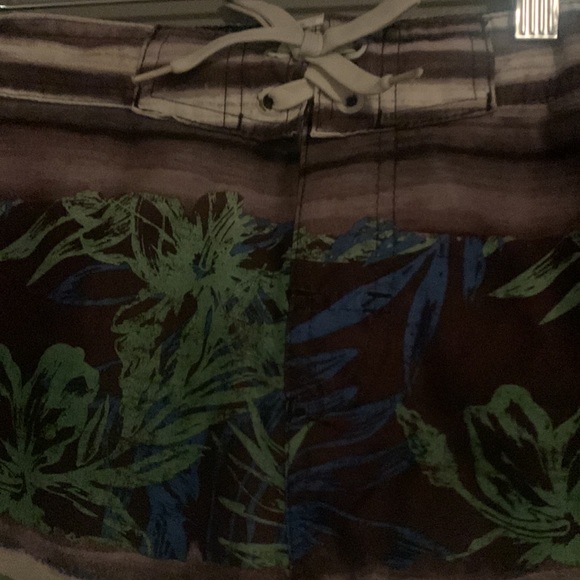 Laguna - Picture 3 of 4